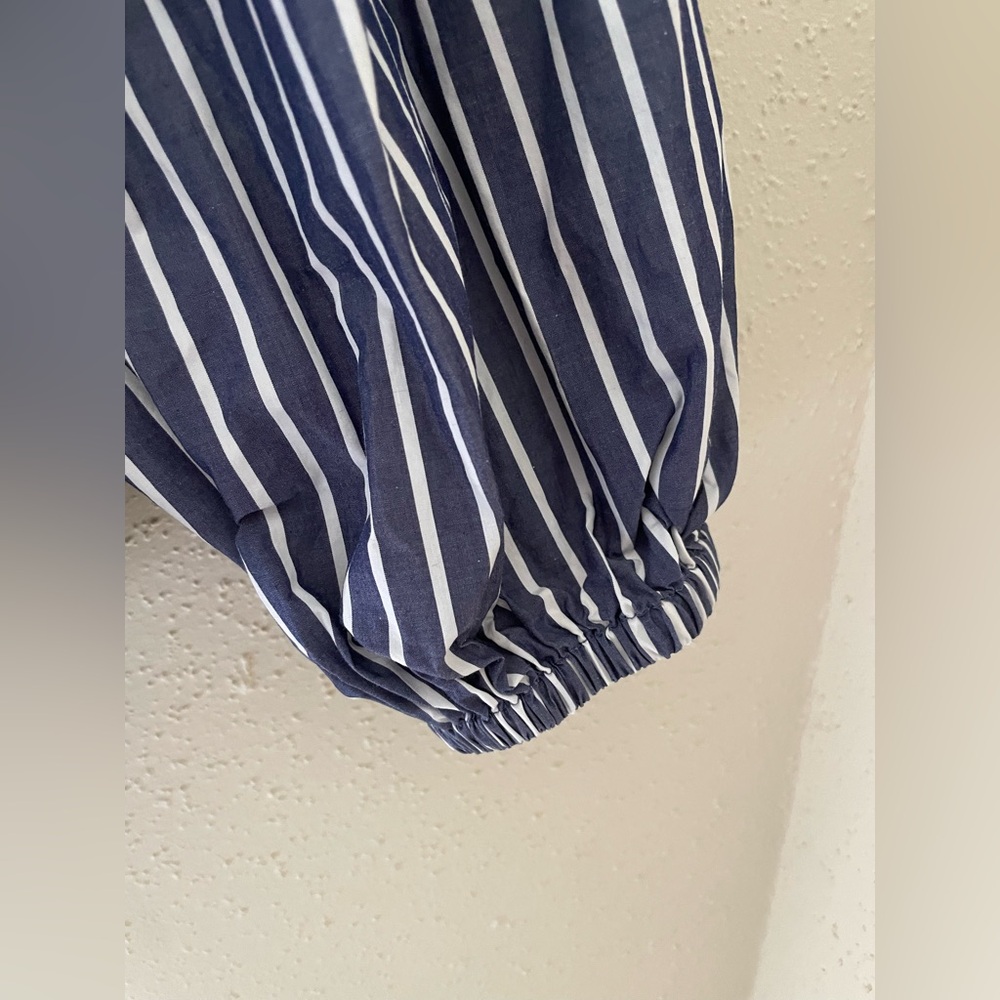 J Crew Women’s Size 6 Blue and White Striped Off The Shoulder Long Sleeve Top - Picture 7 of 16